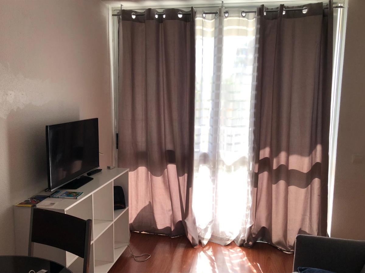 פונשל Beach Studio Apartment מראה חיצוני תמונה