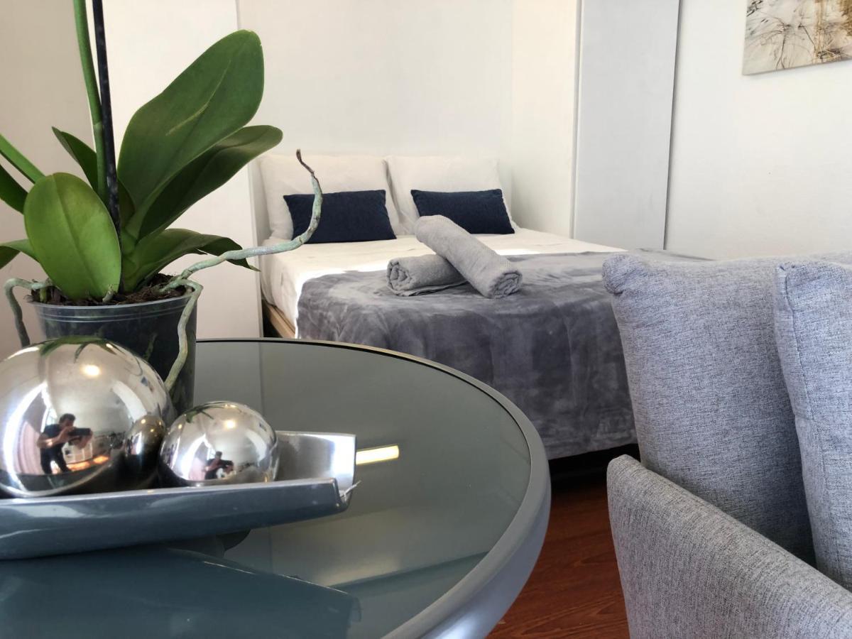 פונשל Beach Studio Apartment מראה חיצוני תמונה