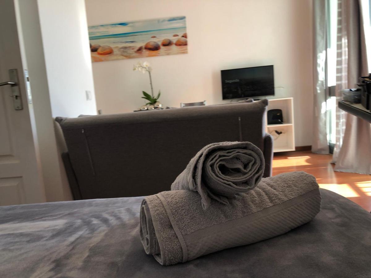 פונשל Beach Studio Apartment מראה חיצוני תמונה